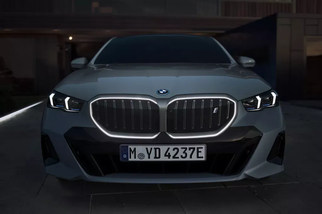 Even in the dark: unmistakable.